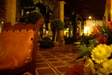 Patio de San angel Inn
