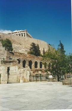 La Acrópolis de Atenas desde fuera, que es como la vio Maruxaina debido a una huelga de funcionarios.