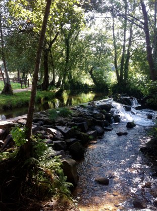 Ruta da Pedra e da Auga en el río Armenteira.