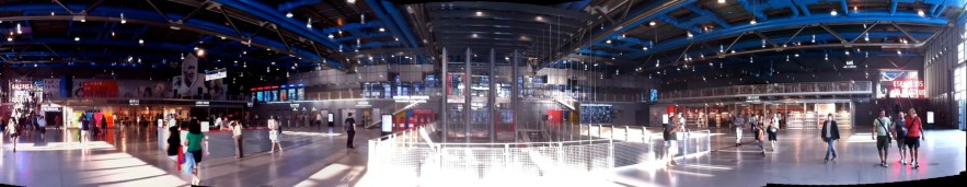 Interior del Centro Pompidou en París