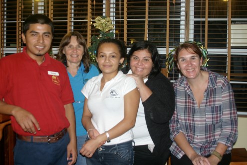 el equipo del xanadú island resort en san pedro, belice