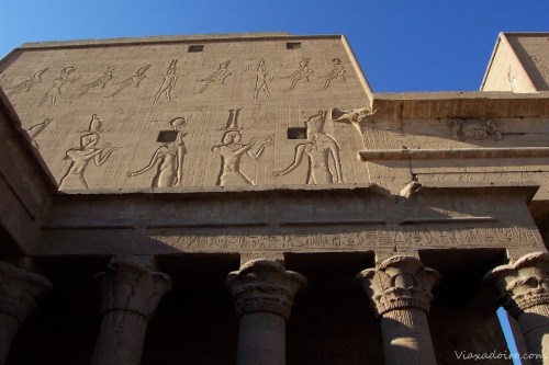 Templo de Edfú Templo de Edfú